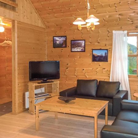 Amazing Home In Vallavik With House Sea View Vangsbygd Экстерьер фото